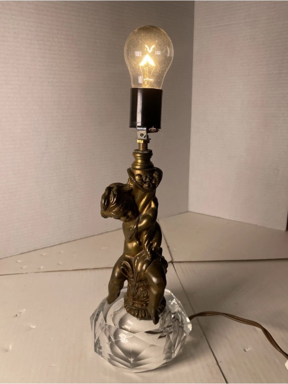 Vintage Angel Cherub Table Lamp  With Crystal Base